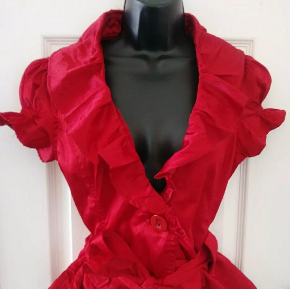 Ashley 26 International Ruffled Shirt. Jacket